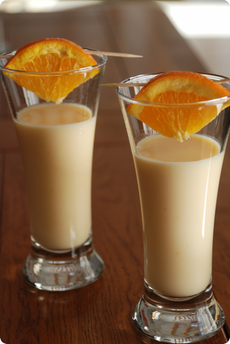 Orangen-Joghurt-Drink